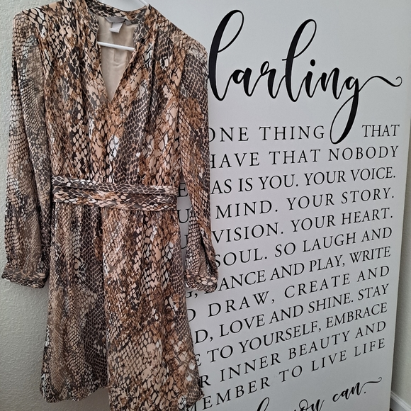 🖤H&M Dress - Picture 2 of 5